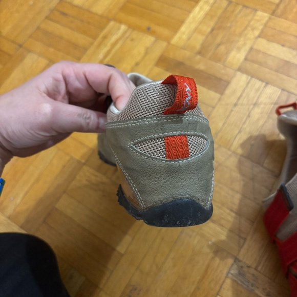 Unreal super rare DKNY shoes 90s y2k velcro * accepting offers - Picture 4 of 7